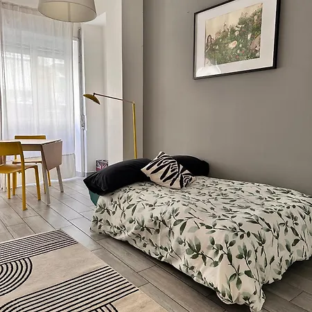 Sweet Apartment